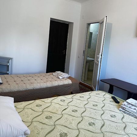 Guest House Arbat Cholpon-Ata Esterno foto