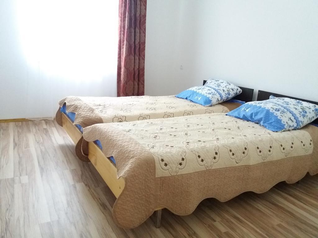 Guest House Arbat Cholpon-Ata Esterno foto
