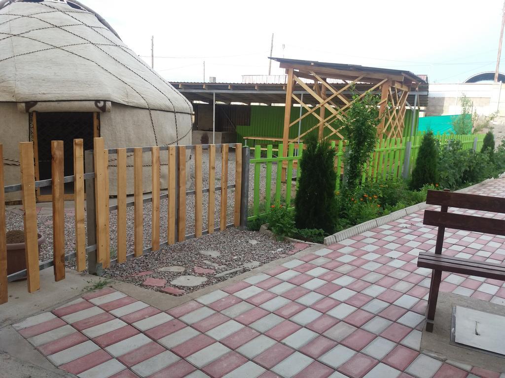 Guest House Arbat Cholpon-Ata Esterno foto