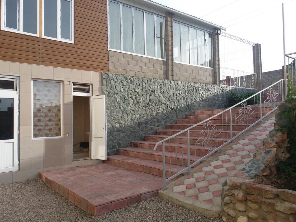 Guest House Arbat Cholpon-Ata Esterno foto