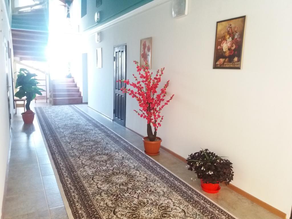 Guest House Arbat Cholpon-Ata Esterno foto